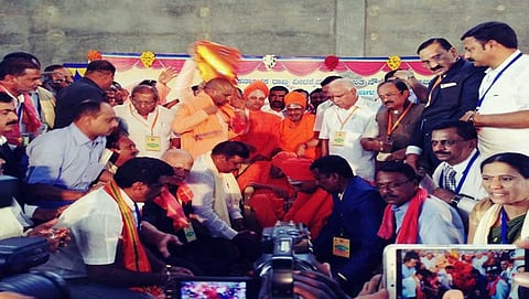 ವೀರಶೈವ ಲಿಂಗಾಯತ ನೌಕರರ ಸಮಾವೇಶದ ಚಿತ್ರ