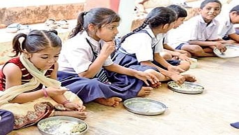 ಕರ್ನಾಟಕ: ಮಕ್ಕಳ ಆರೋಗ್ಯಕರ ಬೆಳವಣಿಗೆಗಾಗಿ ಪೌಷ್ಟಿಕ ಆಹಾರ ಕಡ್ಡಾಯಗೊಳಿಸಲು ಆರೋಗ್ಯ ಇಲಾಖೆ ಚಿಂತನೆ