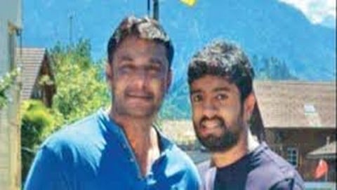 ದರ್ಶನ್-ಸೂರಜ್ ಕುಮಾರ್