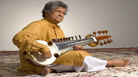 ರಾಜೀವ್ ತಾರನಾಥ್
