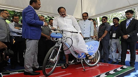 ಸೈಕಲ್ ಸವಾರಿಯನ್ನು ಹೆಚ್ಚು ಉತ್ತೇಜಿಸಬೇಕು: ಉಪರಾಷ್ಟ್ರಪತಿ ವೆಂಕಯ್ಯ ನಾಯ್ಡು