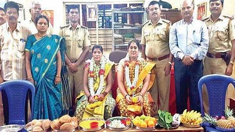 ಮಳವಳ್ಳಿ ಠಾಣೆಯಲ್ಲಿ ಮಹಿಳಾ ಪೇದೆಗಳಿಗೆ ಸೀಮಂತ