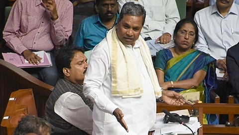 ವಿಧಾನಸಭೆಯಲ್ಲಿ ಮಾಜಿ ಮುಖ್ಯಮಂತ್ರಿ ಸಿದ್ದರಾಮಯ್ಯ