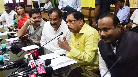 ಸಭೆ ನಡೆಸಿದ ಬೆಂಗಳೂರು ನಗರ ಉಸ್ತುವಾರಿ ಸಚಿವ ಡಾ ಜಿ ಪರಮೇಶ್ವರ್