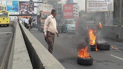 ತೀವ್ರಗೊಂಡ ಮರಾಠ ಮೀಸಲು ಹೋರಾಟ