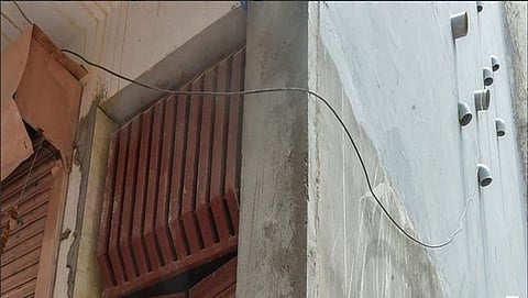 ಪೈಪ್ ಅಳವಿಸಿರುವ ಗೋಡೆ