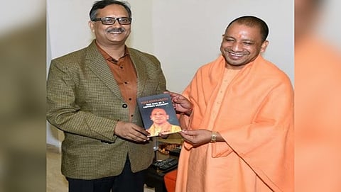 ಪ್ರವೀಣ್ ಕುಮಾರ್, ಯೋಗಿ ಆದಿತ್ಯನಾಥ್