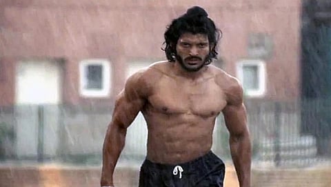 ಬಂಗಾಳ ಶಾಲಾ ಪಠ್ಯಕ್ರಮದಲ್ಲಿ ಎಡವಟ್ಟು ಮಿಲ್ಖಾ ಸಿಂಗ್ ಫೋಟೋ ಬದಲು ಫರ್ಹಾನ್ ಅಖ್ತರ್ ಫೋಟೊ ಪ್ರಕಟ!