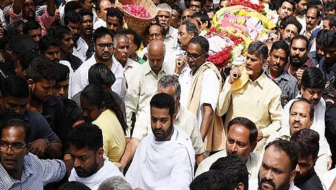 ಸಂಗ್ರಹ ಚಿತ್ರ