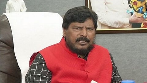 ಕೇಂದ್ರ ಸಾಮಾಜಿಕ ನ್ಯಾಯ ಮತ್ತು ಸಬಲೀಕರಣ ಖಾತೆ ರಾಜ್ಯ ಸಚಿವ ರಾಮದಾಸ್ ಅಥವಾಲೆ