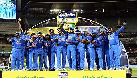 ಆಸ್ಟ್ರೇಲಿಯ ವಿರುದ್ಧ 3 ನೇ ಏಕದಿನ ಪಂದ್ಯದಲ್ಲಿ ಭಾರತ ಗೆಲ್ಲುವ ಮೂಲಕ ಇದೇ ಮೊದಲ ಬಾರಿಗೆ ಆಸ್ಟ್ರೇಲಿಯಾ ನೆಲದಲ್ಲಿ ಸರಣಿಯೊಂದನ್ನು ಗೆದ್ದಿದೆ