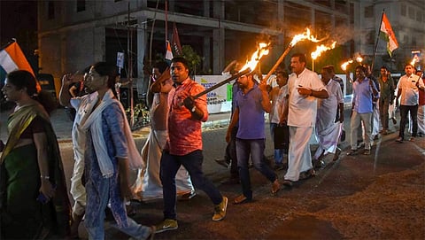 ಶಬರಿಮಲೆ ಪ್ರತಿಭಟನೆ: 48 ಗಂಟೆಗಳಲ್ಲಿ 266 ಬಂಧನ ಮುನ್ನೆಚ್ಚರಿಕ ಕ್ರಮವಾಗಿ 334 ಜನ ವಶಕ್ಕೆ!