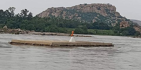ಮುಳುಗಡೆಯಾಗಿರುವ ಪುರಂದರ ಮಂಟಪ