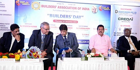 ಕಾರ್ಯಕ್ರಮದಲ್ಲಿ ವಿಶ್ವನಾಥ್