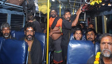 ತೆಲಂಗಾಣದಿಂದ ಆಗಮಿಸಿದ ಅಯ್ಯಪ್ಪ ಭಕ್ತರ ಮೊದಲ ತಂಡ