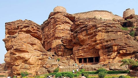 ಬಾದಾಮಿ