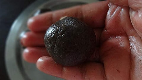 ರಾಗಿ ಲಾಡೂ