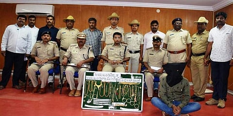 ಚಿನ್ನಾಭರಣ ಕಳ್ಳನ ಬಂಧನ: ದೋಚಿದ್ದ ಚಿನ್ನದ ಮೌಲ್ಯವೆಷ್ಟು ಗೊತ್ತೇ?