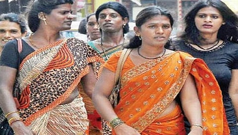 ಮಂಗಳಮುಖಿಯರು