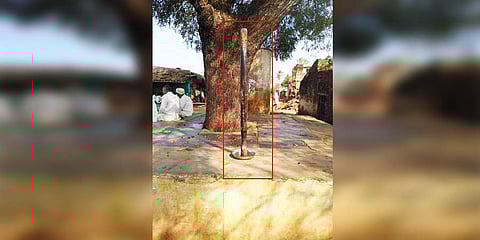 ಊಟದ ತಟ್ಟೆಯಲ್ಲಿ ಒನಕೆ