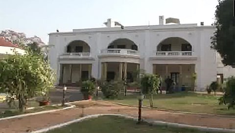 ತೇಜಸ್ವಿ ಯಾದವ್ ವಾಸಿಸುತ್ತಿದ್ದ ಬಂಗಲೆ