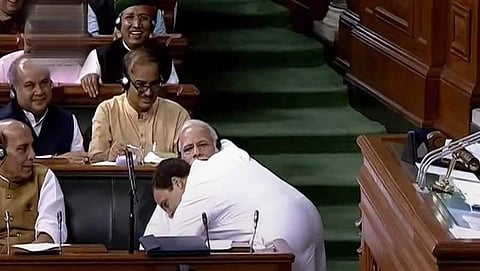 ಸಂಸತ್ತಿನಲ್ಲಿ ಮೋದಿ ಅಪ್ಪಿಕೊಂಡ ರಾಹುಲ್ ಗಾಂಧಿ( ಸಂಗ್ರಹ ಚಿತ್ರ)
