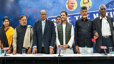 ಕಾಂಗ್ರೆಸ್ ಮತ್ತು ವಿರೋಧ ಪಕ್ಷಗಳ ನಾಯಕರು