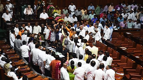 ರಾಜ್ಯಪಾಲರ ಭಾಷಣಕ್ಕೆ ಅಡ್ಡಿಪಡಿಸುತ್ತಿರುವ ಬಿಜೆಪಿ ಶಾಸಕರು