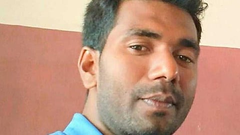 ಮಾದರಿ ಶಿಕ್ಷಕ ಮೋಹನ್