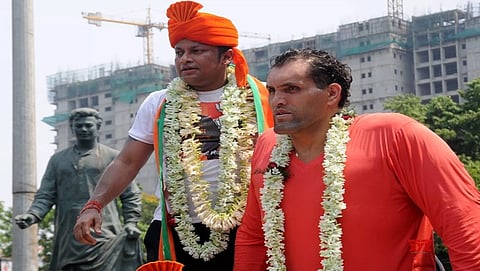 ಪಶ್ಚಿಮ ಬಂಗಾಳ: 'ಸಹೋದರ'ನ ಪರ ಮತ ಯಾಚಿಸಿದ ದಿ ಗ್ರೇಟ್ ಖಲಿ