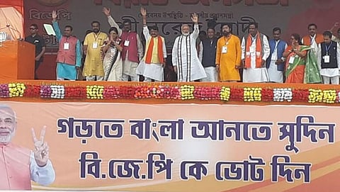 ಕೂಚ್ ಬೆಹರ್ ನಲ್ಲಿ  ಪ್ರಧಾನಿ ನರೇಂದ್ರ ಮೋದಿ