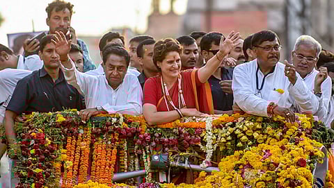 ಮಧ್ಯ ಪ್ರದೇಶ ಮುಖ್ಯಮಂತ್ರಿ ಕಮಲ್ ನಾಥ್ ಮತ್ತು ಪ್ರಿಯಾಂಕಾ ಗಾಂಧಿ ಪ್ರಚಾರದಲ್ಲಿ ತೊಡಗಿರುವುದು