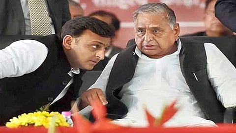 ಅಖಿಲೇಶ್ ಯಾದವ್ ಮತ್ತು ಮುಲಾಯಂ ಸಿಂಗ್ ಯಾದವ್