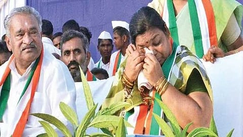 ಕುಸುಮಾವತಿ ಶಿವಳ್ಳಿ