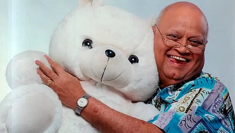 ದಿನ್ಯಾರ್ ಕಾಂಟ್ರಾಕ್ಟರ್