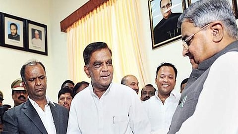 ವಿ. ಶ್ರೀನಿವಾಸ್ ಪ್ರಸಾದ್