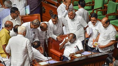 ನಮ್ಮನ್ನು ಬಿಟ್ಬಿಡಿ, ಊಟಮಾಡಿಲ್ಲ ಶುಗರ್ ಇದೆ ...ಸದನ ಮುಂದೂಡಿ ನಾಳೆ ಬರ್ತೀವಿ: ಸ್ಪೀಕರ್ ಗೆ ಶಾಸಕರ ಮನವಿ