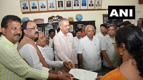 ವಿಧಾನಸಭಾ ಸ್ಪೀಕರ್ ಸ್ಥಾನಕ್ಕೆ ವಿಶ್ವೇಶ್ವರ ಹೆಗಡೆ ಕಾಗೇರಿ ನಾಮಪತ್ರ ಸಲ್ಲಿಕೆ