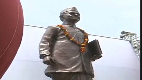 ಲಾಲ್ ಬಹದ್ದೂರ್ ಶಾಸ್ತ್ರಿ ಕಂಚಿನ ಪ್ರತಿಮೆ