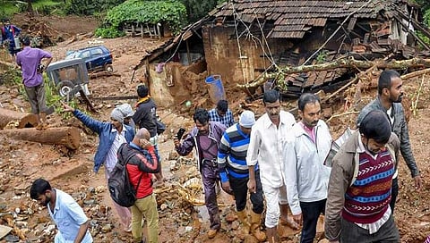 ರಾಜ್ಯ ಪ್ರವಾಹ: ಮೃತರ ಸಂಖ್ಯೆ 48ಕ್ಕೆ ಏರಿಕೆ, 12 ಕಣ್ಮರೆ: ದಕ್ಷಿಣ, ಕರಾವಳಿ ಭಾಗದಲ್ಲಿ ಭಾರಿ ಮಳೆ ಮುನ್ಸೂಚನೆ