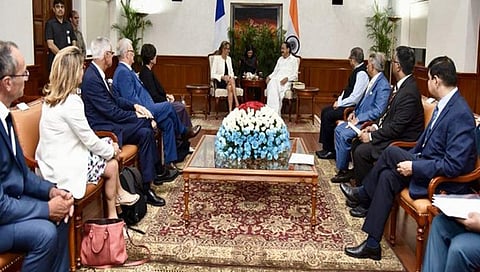 ವೆಂಕಯ್ಯನಾಯ್ಡು ಅವರ ಭೇಟಿಯಾದ ಫ್ರಾನ್ಸ್ ನಿಯೋಗ