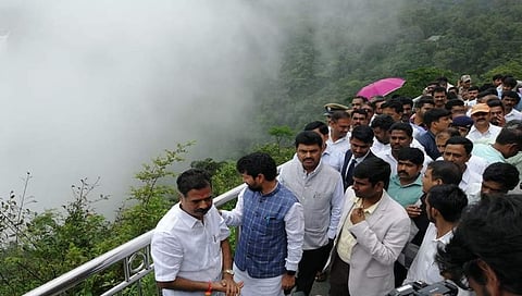 ಜೋಗ ಜಲಪಾತ ವೀಕ್ಷಿಸಿದ ಸಚಿವ ಸಿಟಿ ರವಿ