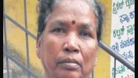 ಚಾಲಕನ ತಾಯಿ