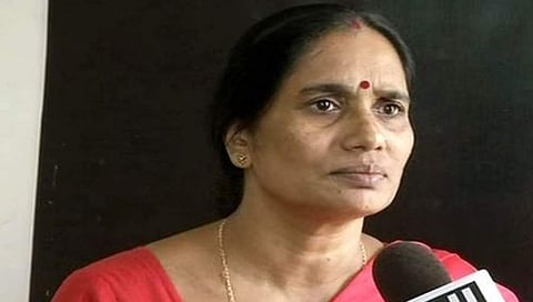 ನಿರ್ಭಯಾ ತಾಯಿ ಆಶಾದೇವಿ