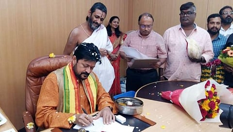 ಕರ್ನಾಟಕ ಚಲನಚಿತ್ರ ಅಕಾಡೆಮಿ ಅಧ್ಯಕ್ಷರಾಗಿ ಸುನಿಲ್ ಪುರಾಣಿಕ್ ಅಧಿಕಾರ ಸ್ವೀಕಾರ