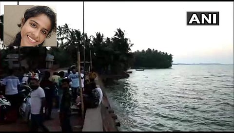ಮಂಗಳೂರು: ನೇತ್ರಾವತಿ ನದಿಯಲ್ಲಿ ದೋಣಿ ಮಗುಚಿ ಯುವತಿ ಸಾವು