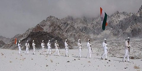 ಐಟಿಬಿಪಿ ಯೋಧರಿಂದ ತ್ರಿವರ್ಣ ಧ್ವಜಾರೋಹಣ