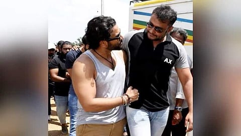 'ಮದಗಜ' ಸೆಟ್ ಗೆ 'ಡಿ ಬಾಸ್' ದರ್ಶನ್ ಎಂಟ್ರಿ, 'ಸಖತ್ ಟೈಂ' ಎಂದ ಶ್ರೀಮುರಳಿ