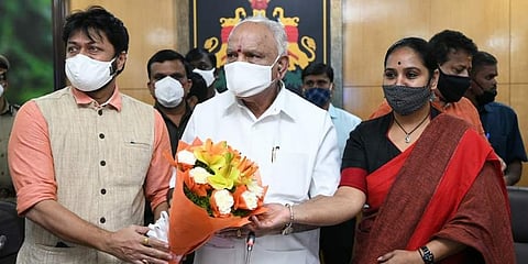 ಸುನಿಲ್ ಪುರಾಣಿಕ್ - ಸಿಎಂ ಯಡಿಯೂರಪ್ಪ ಹಾಗೂ ಶೃತಿ