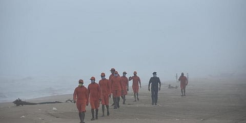 ಎನ್ ಡಿಆರ್ ಎಫ್ ಸಿಬ್ಬಂದಿ